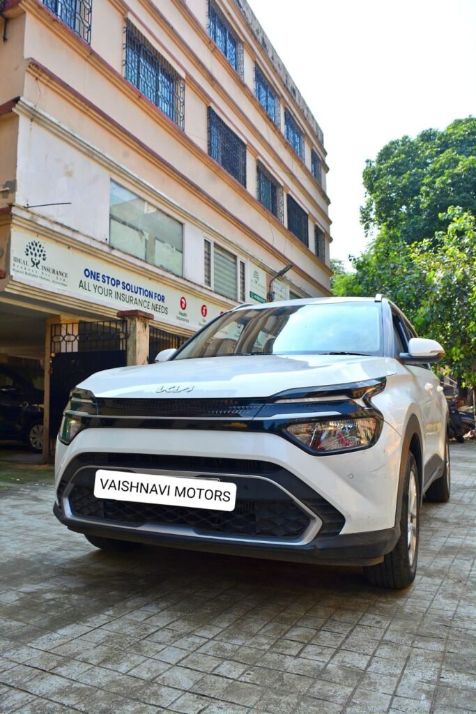 Kia carens prestige 2022 driven only 12000kms for sale in Kolkata